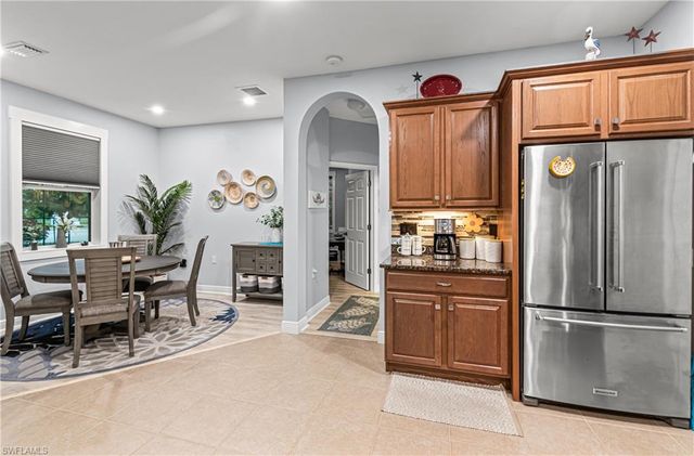 10695 Camarelle CIR, Fort Myers, FL 33913