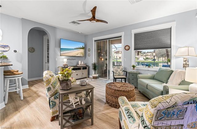 10695 Camarelle CIR, Fort Myers, FL 33913