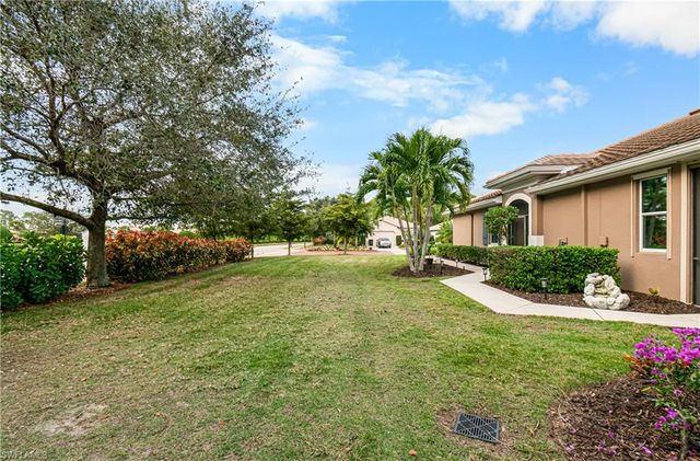 10695 Camarelle CIR, Fort Myers, FL 33913