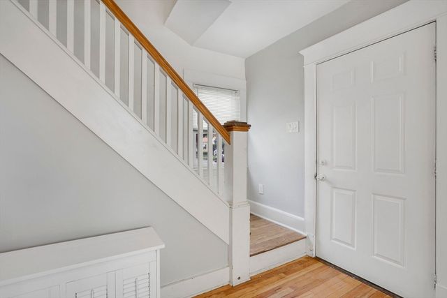 184 Arthur St, Springfield, MA 01104
