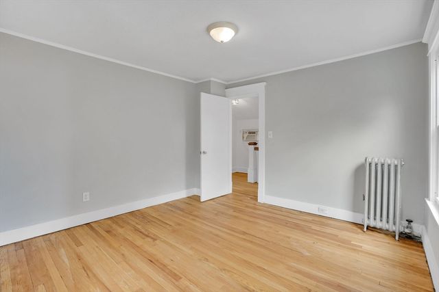 184 Arthur St, Springfield, MA 01104