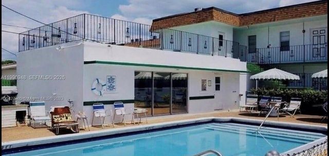 2219 Polk St 6A, Hollywood, FL 33020