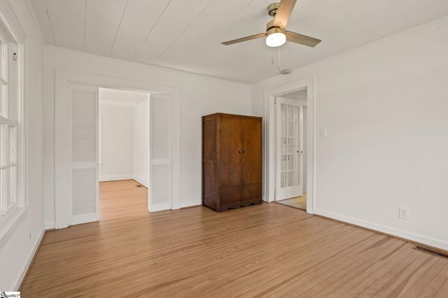 401 Rogers Avenue, Greenville, SC 29617