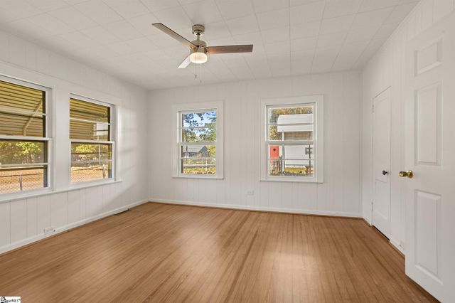 401 Rogers Avenue, Greenville, SC 29617