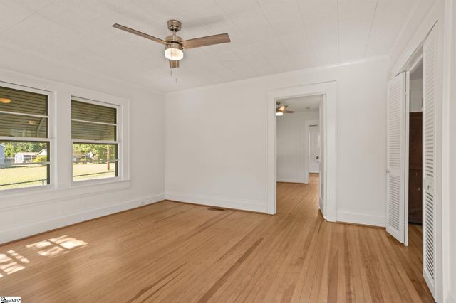 401 Rogers Avenue, Greenville, SC 29617