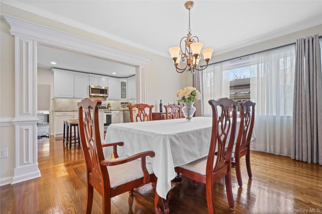 24 Aspen Road, New Rochelle, NY 10804