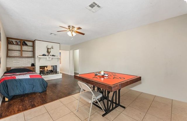 1402 Dominik Drive, College Station, TX 77840