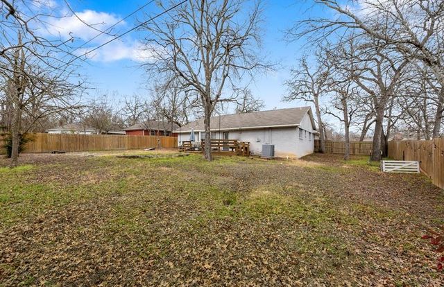 1402 Dominik Drive, College Station, TX 77840