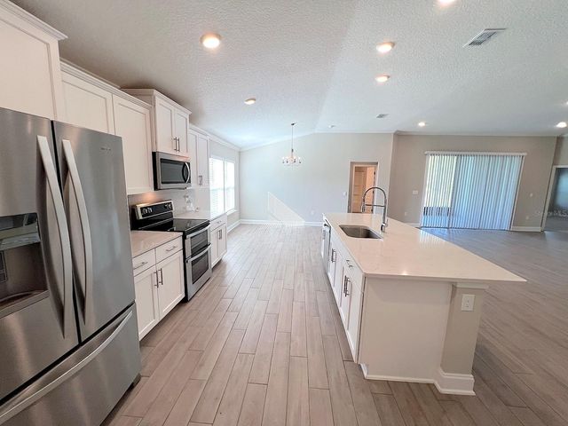 62 LUMBER JACK TRAIL, Palm Coast, FL 32137