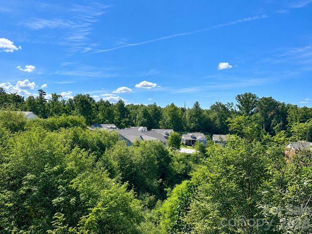 23 Sandstone Drive, Weaverville, NC 28787