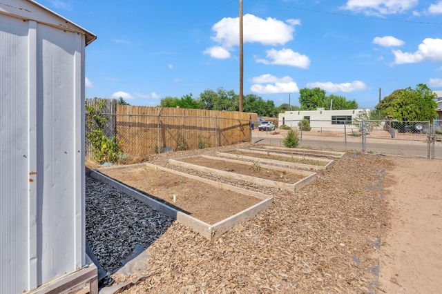 2801 San Marcial Street NW, Albuquerque, NM 87104