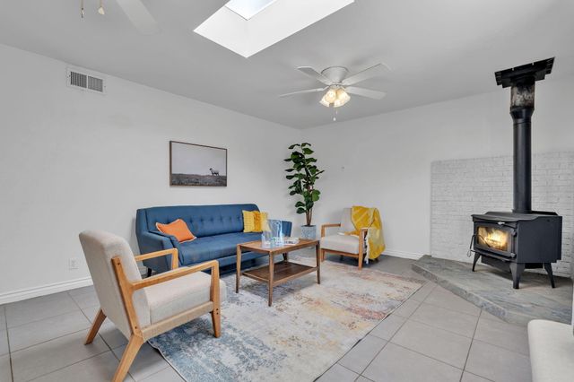 2801 San Marcial Street NW, Albuquerque, NM 87104