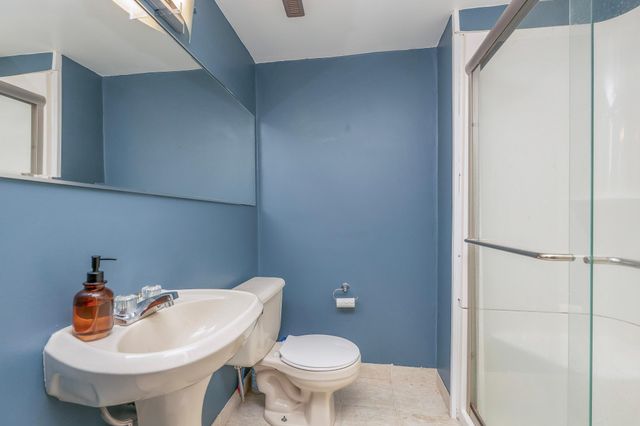 1554 Burns Avenue, Saint Paul, MN 55106