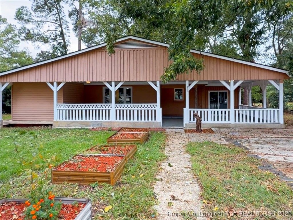 5146 Ponderosa Drive, Fayetteville, NC 28304