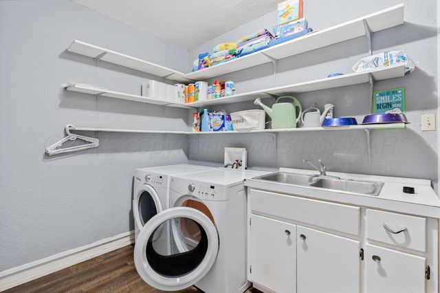 1220 W 5th Street, Clarendon, TX 79226