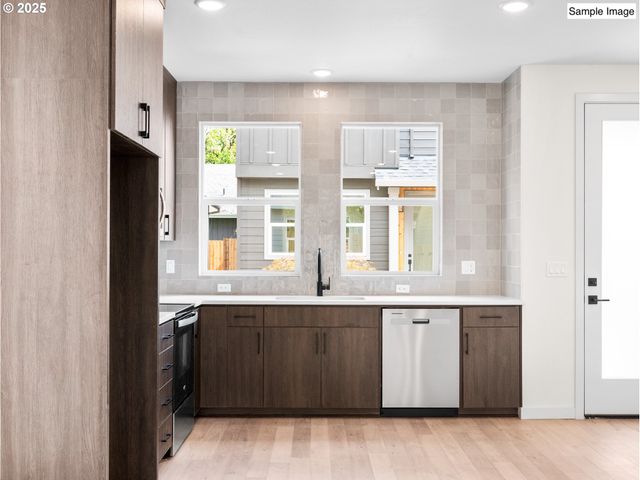 6729 Se Gladstone St, Portland, OR 97206