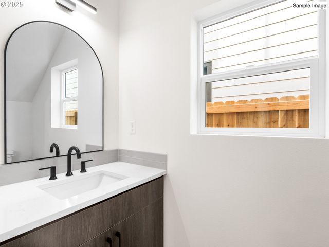 6729 Se Gladstone St, Portland, OR 97206