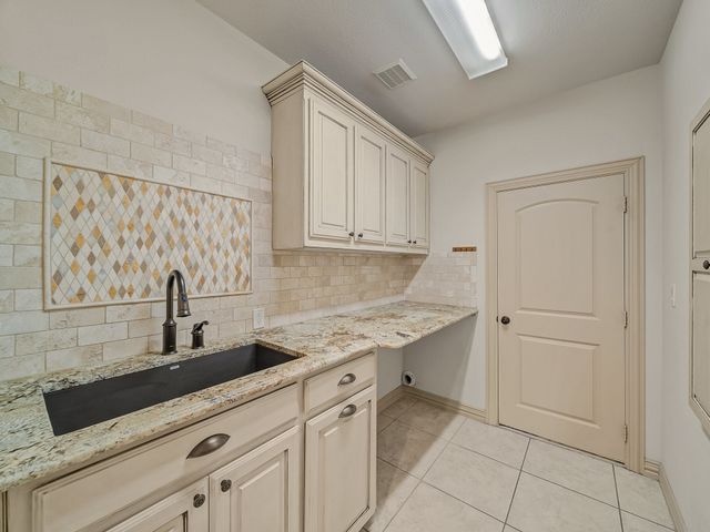 2601 Chipping Campden Road, Denton, TX 76226