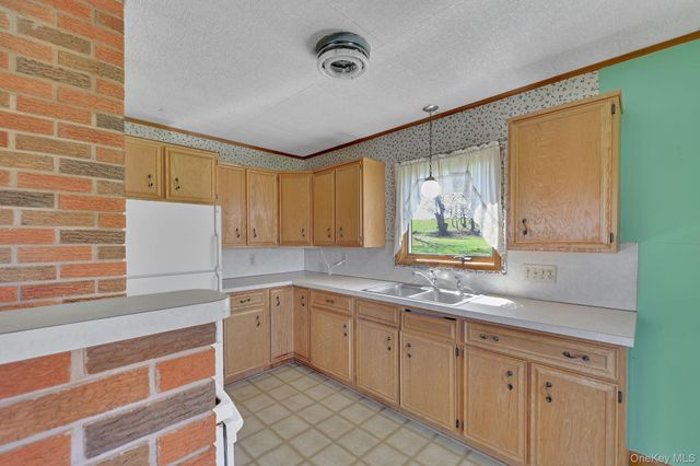 208 Shortcut Road, Cochecton, NY 12726