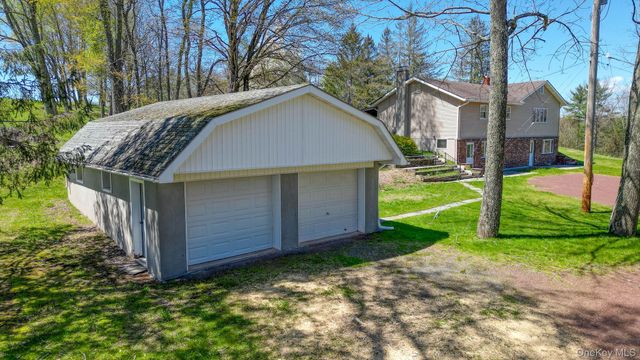 208 Shortcut Road, Cochecton, NY 12726