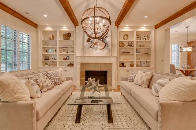 884 DRAKE MANOR CV, Memphis, TN 38117