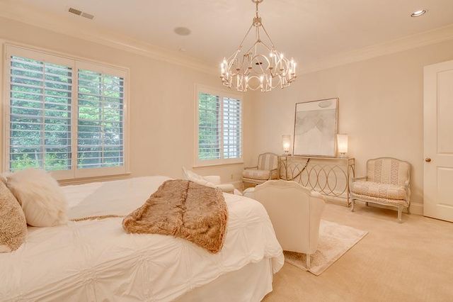 884 DRAKE MANOR CV, Memphis, TN 38117