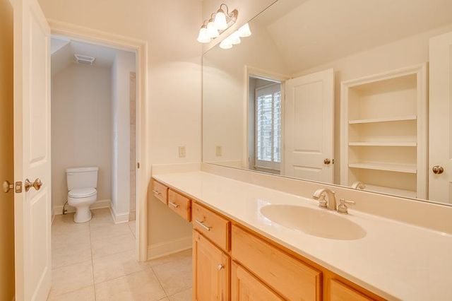 884 DRAKE MANOR CV, Memphis, TN 38117