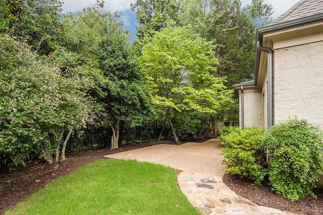 884 DRAKE MANOR CV, Memphis, TN 38117