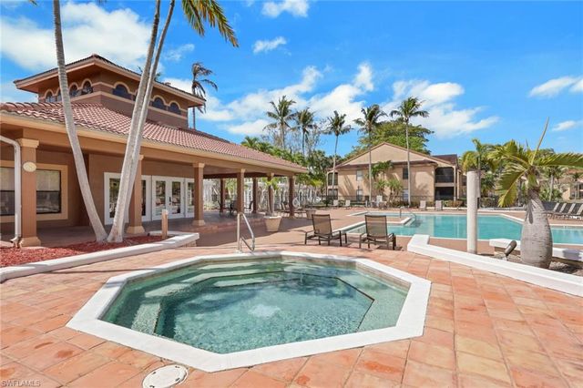 2214 Arbour Walk CIR 2012, Naples, FL 34109