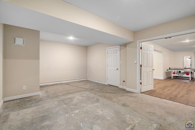 5411 SW 40th Ter, Topeka, KS 66610