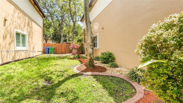 12752 SW 49th Ct, Miramar, FL 33027