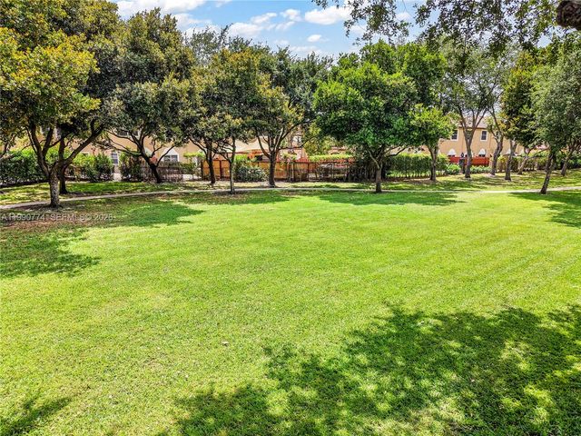 12752 SW 49th Ct, Miramar, FL 33027