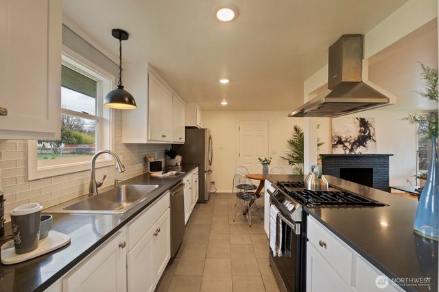 309 W Cole Street, Kent, WA 98032