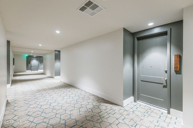 3131 N CENTRAL Avenue 3002, Phoenix, AZ 85012