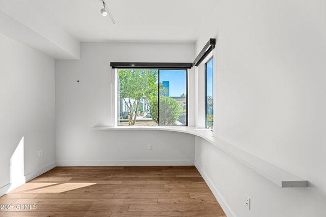 3131 N CENTRAL Avenue 3002, Phoenix, AZ 85012