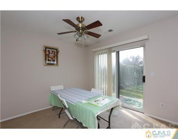 21 Woodbury Road, Edison, NJ 08820