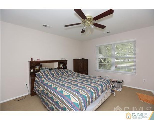 21 Woodbury Road, Edison, NJ 08820