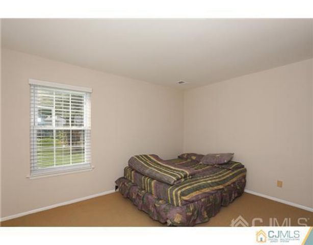 21 Woodbury Road, Edison, NJ 08820