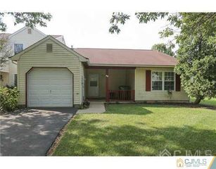 21 Woodbury Road, Edison, NJ 08820