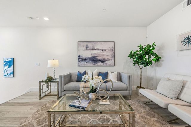 5581 Dublin Blvd, Dublin, CA 94568