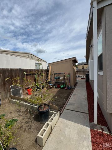 1301 Taft Highway 93, Bakersfield, CA 93307