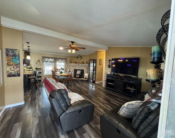 1301 Taft Highway 93, Bakersfield, CA 93307