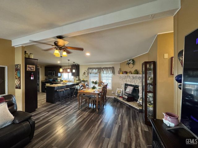 1301 Taft Highway 93, Bakersfield, CA 93307