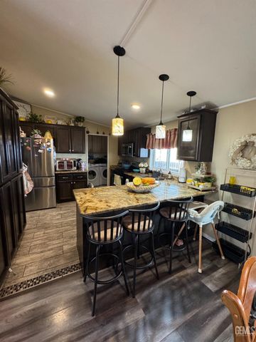 1301 Taft Highway 93, Bakersfield, CA 93307