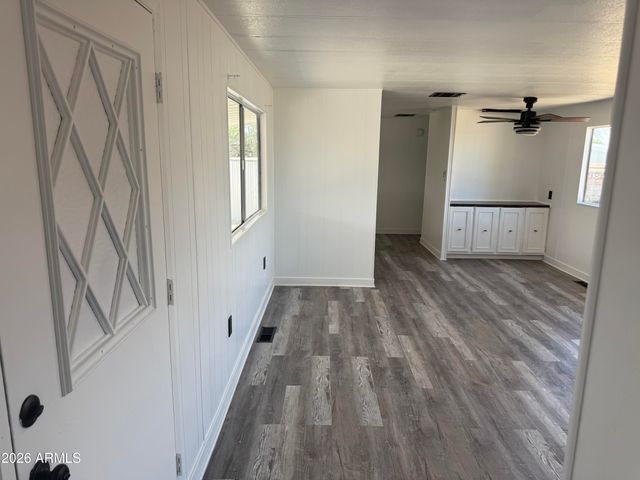 11411 N 91ST Avenue 215, Peoria, AZ 85345