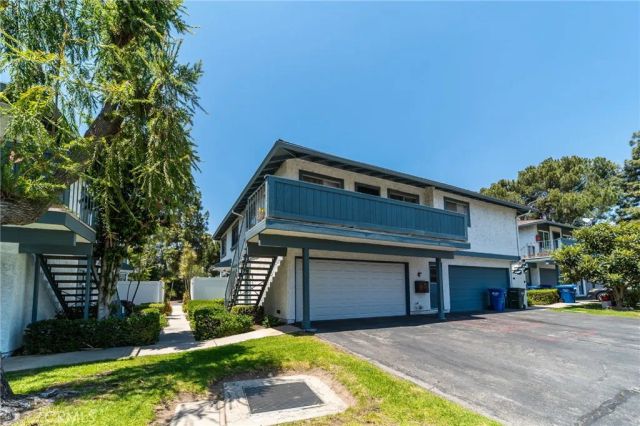 848 W Sierra Madre 2, Azusa, CA 91702