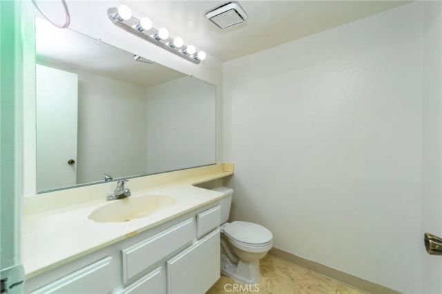 848 W Sierra Madre 2, Azusa, CA 91702
