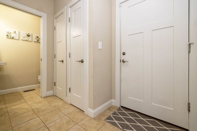 1 Sandpiper Grn, Weymouth, MA 02190