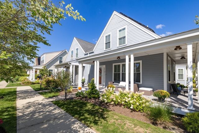 1 Sandpiper Grn, Weymouth, MA 02190