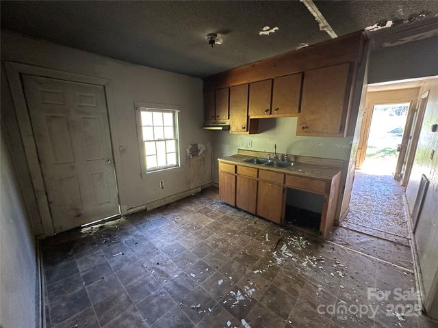 212 Toatley Drive, Chesterfield, SC 29709